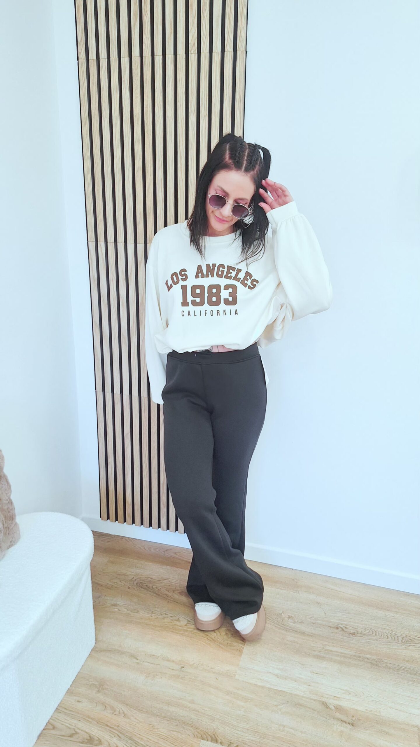 👚 Sudadera LA